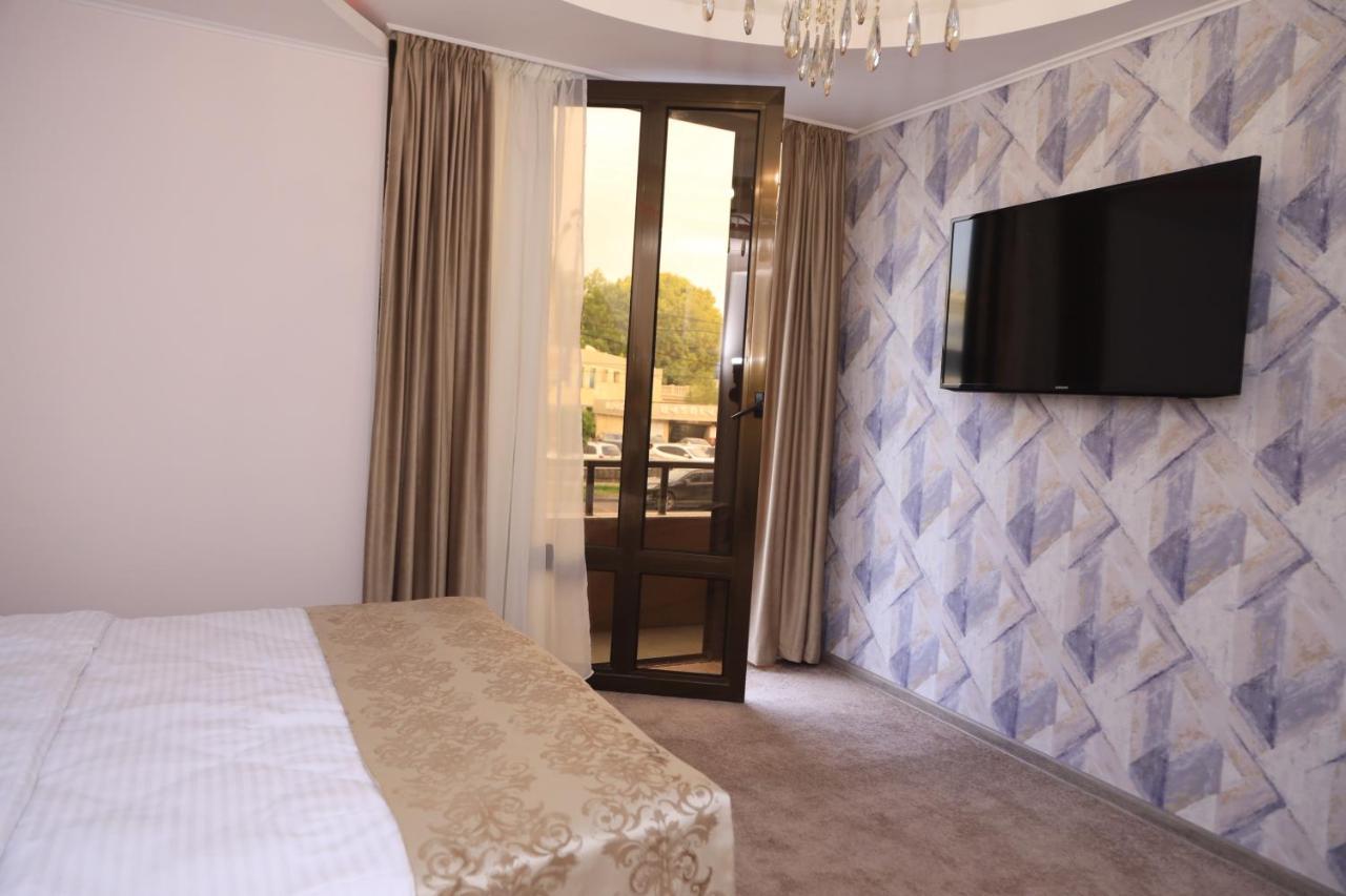 Delin Hotel And Tours Jerevan Exteriér fotografie