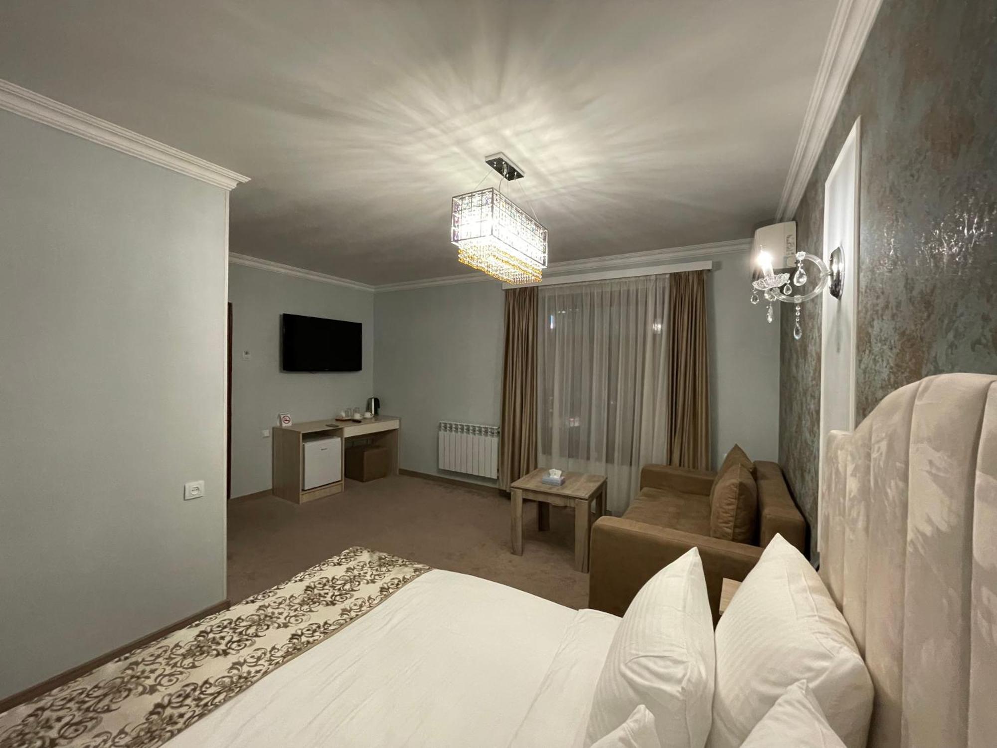 Delin Hotel And Tours Jerevan Exteriér fotografie